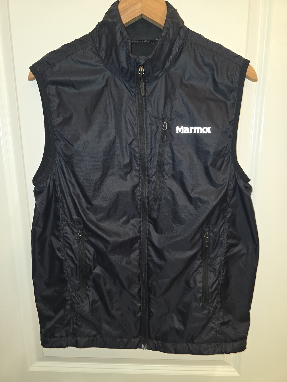 Women's Marmot Black Full-Zip Lightweight Vest – Size M